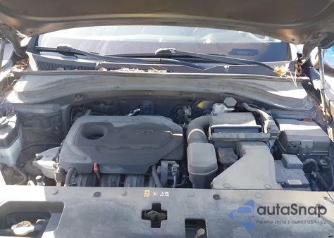 2019 Hyundai Santa Fe Sel Plus from USA, damaged, VIN 5NMS33AD8KH135250